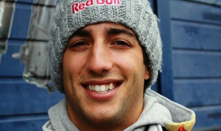 Даниел Рикардо прекъсна хегемонията на Mercedes