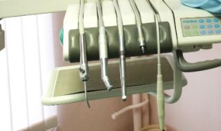 НАП спипа дентална клиника в Пловдив, работеща без касов апарат
