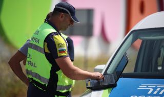 Автомобил, шофиран от 42-годишна жена, удари и уби пешеходец в Плевен