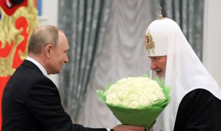 Руският патриарх Кирил поздрави президента Владимир Путин по случай 70-годишния му юбилей