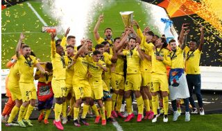 След невероятна драма с 21 дузпи Виляреал триумфира в Лига Европа