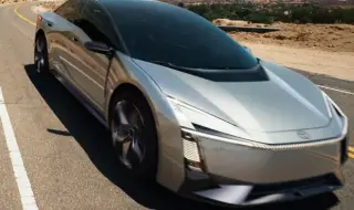 Още подробности и видео на новата Toyota Corolla (ВИДЕО)