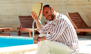 Калин Вельов връща детски спомени с ново видео