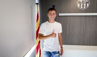 Мартин Георгиев официално подписа с Барселона