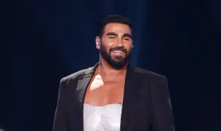 Азис си сложи мъжки гърди (СНИМКИ)