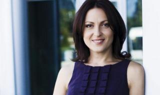 Ани Цолова води обучение по...