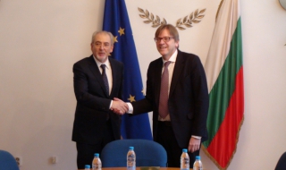 ДПС и АЛДЕ: Ограничаването на свободното придвижване ще задълбочи кризата