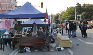 Протестират срещу блокирането на пътища в София