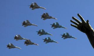 Руските пилоти от Сирия ще летят над Червения площад