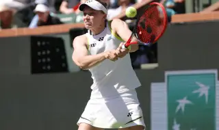 Елена Рибакина с безапелационен успех срещу Талия Гибсън