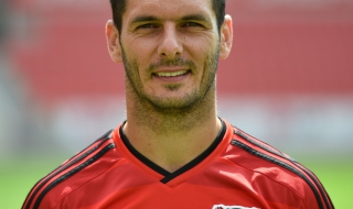 Байер изгони защитник заради сбиване със стюарди