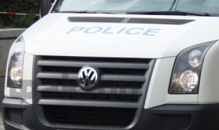 Водач катастрофира и бяга