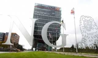 ING съкращава 2400 души