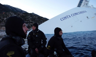 Руснак от „Коста Конкордия“ задържан за побой