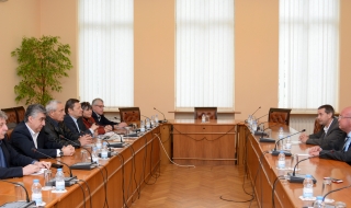 Нямаме неправоспособни пилоти