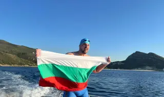 Петър Стойчев с нови постижения в плуването