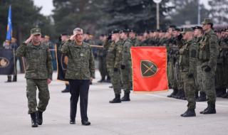 Турция подкрепи новата армия на Косово