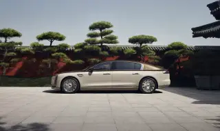 Този луксозен седан изпревари по продажби 7 Series, Panamera и Maybach S-Class взети заедно