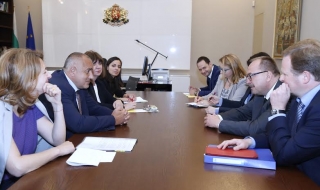 Премиерът разговаря с докладчиците на ПАСЕ