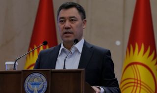 Президентът на Киргизстан се оттегли