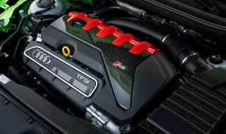 Golf R получава така желания 5-цилиндров двигател от RS3
