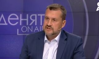 Калоян Методиев: Готви се нов политически проект под крилото на Радев. Държавата е заложник на имунитета на Борисов