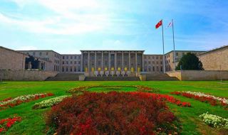 Турският парламент излиза в лятна ваканция