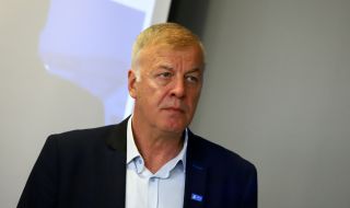 Наско Сираков обявява бъдещето на Левски