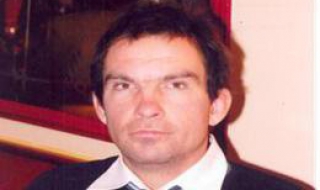 Полицията издирва този мъж