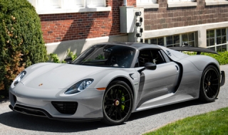 Пак проблем с най-мощното Porsche