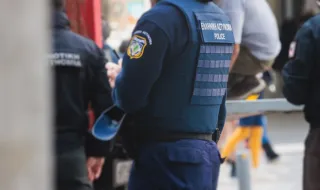 Български гражданин е задържан за трафик на мигранти в Гърция