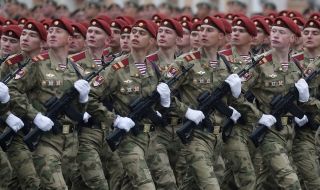 Русия укрепва военния си потенциал на западните граници