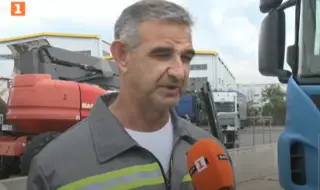 Работници са засекли как камион със сменени номера е вкарвал незаконно отпадъци в завода край София