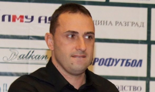 Ивайло Петев: Тежко и срамно