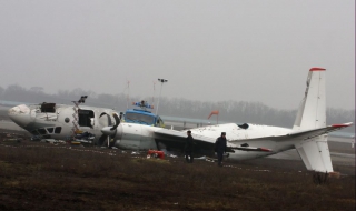 Петима загинаха при авио катастрофа в Донецк