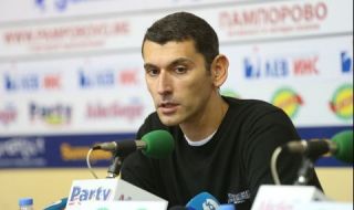 Александър Попов пред ФАКТИ: Имаме много идеи, ЦСКА винаги ще го има