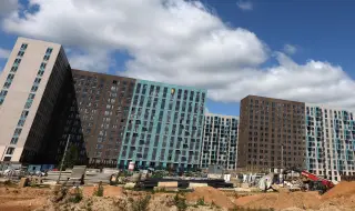 По време на война: Ръст на цените на жилищата в строеж в Москва