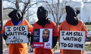 САЩ изпращат британски джихадисти в Гуантанамо