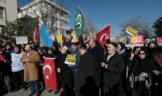 Протести срещу Русия и Иран в Анкара