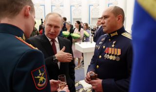 Близки на Путин си сътрудничат с украинското разузнаване