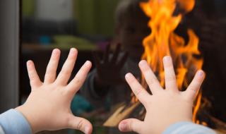 Деца се горят на печки заради магически ритуали