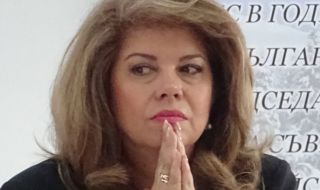 Илияна Йотова: Непрекъснато ни се набива клишето, че трябва да се научим да живеем с вируса