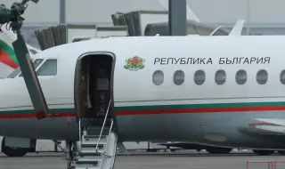 Киселова е настояла правителственият самолет да бъде задържан в Баку. Изчаквали са българи, пожелали евакуация