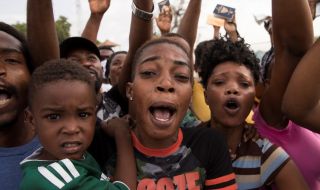 САЩ отказаха военна помощ на Хаити (СНИМКИ)
