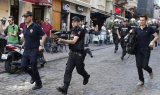 Разрешиха татуировките и плешивостта в турската полиция