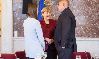 Борисов разговаря с Меркел