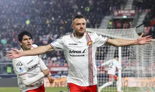 Джейми Варди се развихри за победа в Серия А