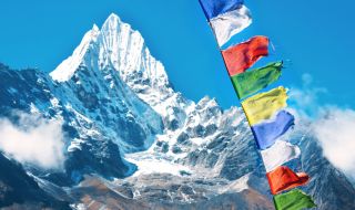 Гръцки алпинист е загинал в Непал