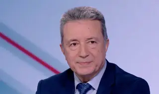 Румен Радев подава оставка, но КС отказва да го освободи? Проф. Янаки Стоилов коментира хипотезата