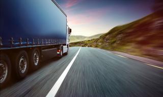 Шофьор уби човек, докато гледал порно зад волана